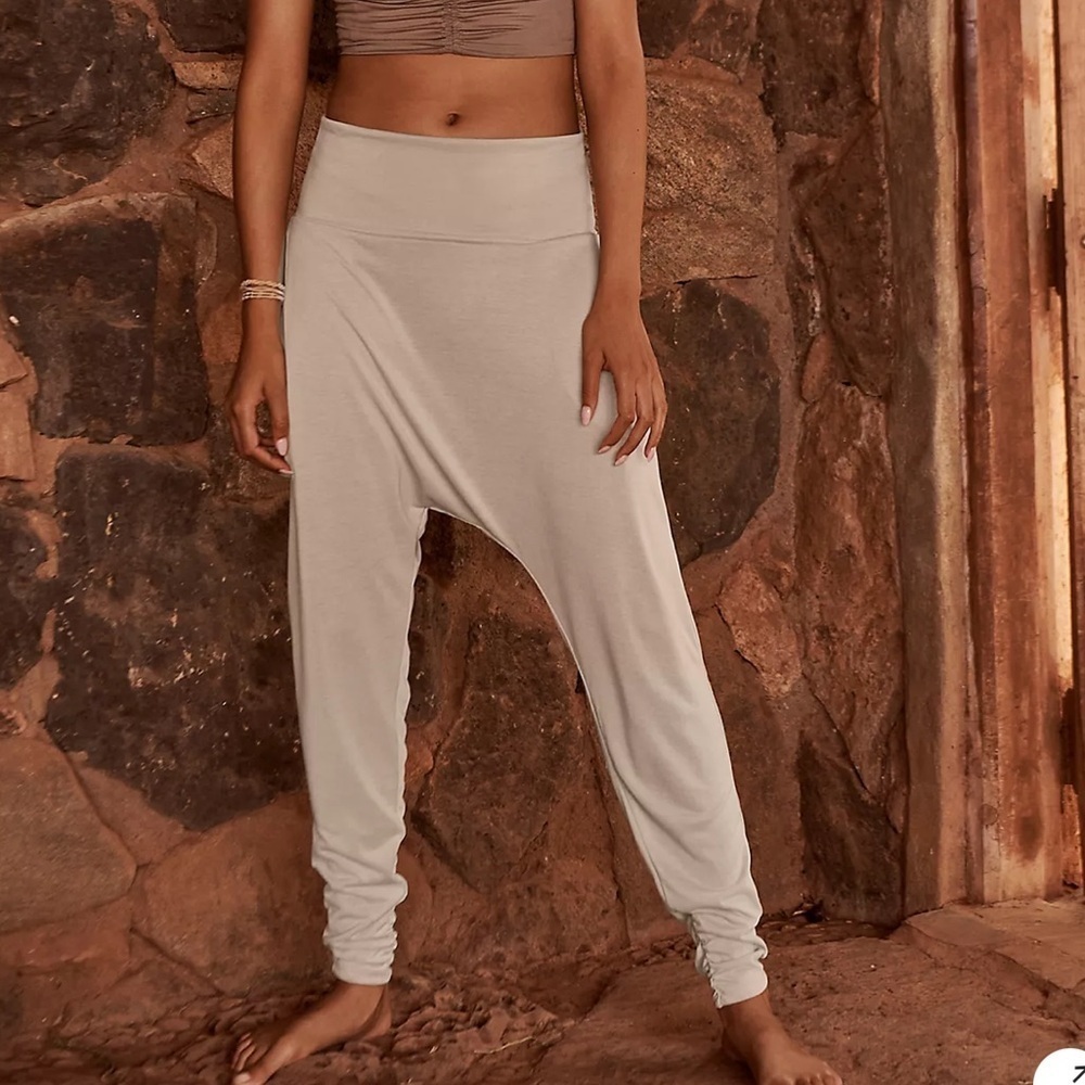 Free People Movement Echo Harem Pant Size Small